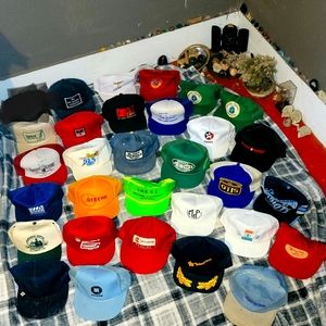 Vintage lot of 30 random hats, all in good condition, OBO